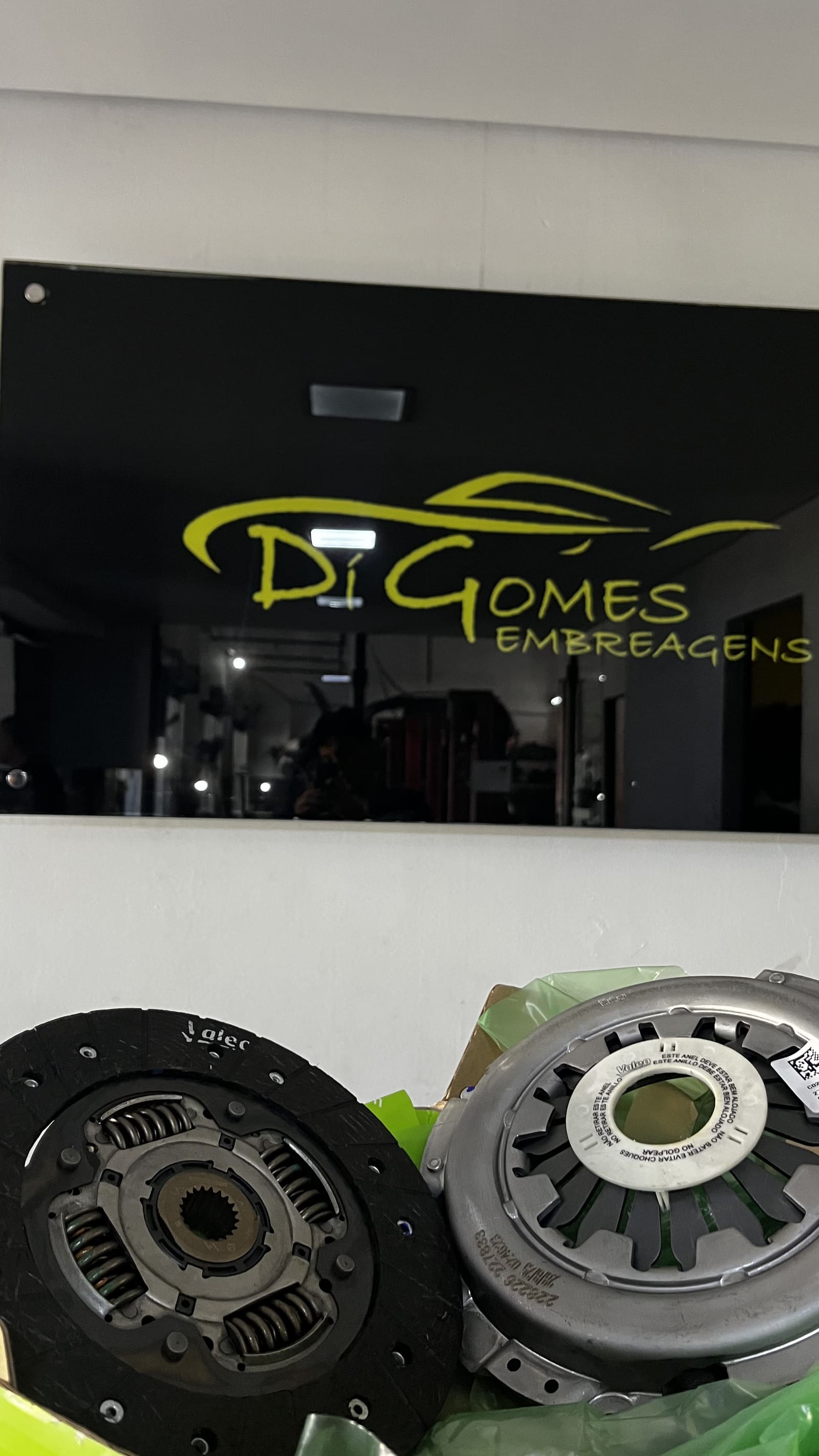 Kit de embreagem Valeo novo na Di Gomes